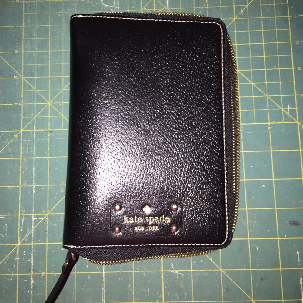 Kate Spade Wellesley Zip Planner(organizer)